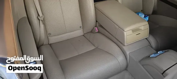 Mercedes-Benz Cls-Class 2008 photo 2