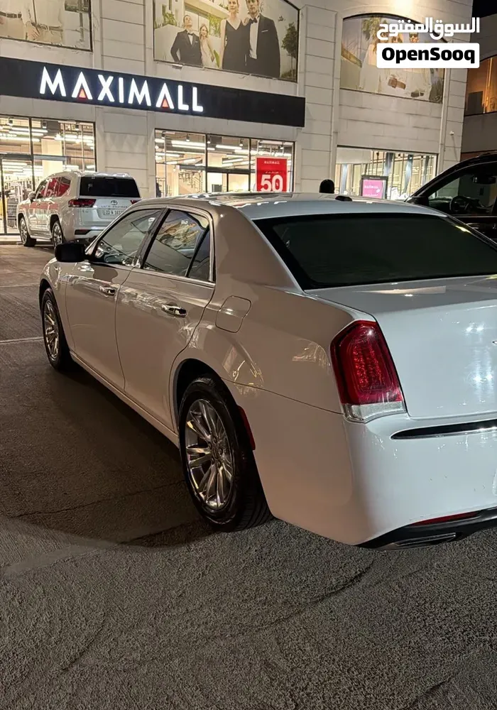 Chrysler 300 2015 photo 4