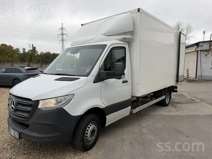 Mercedes-Benz Sprinter