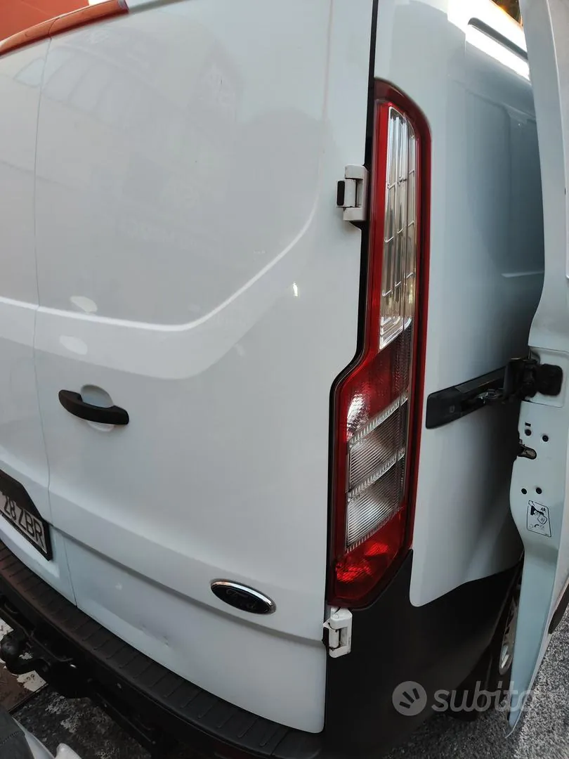 Ford Transit Custom 2015 photo 5