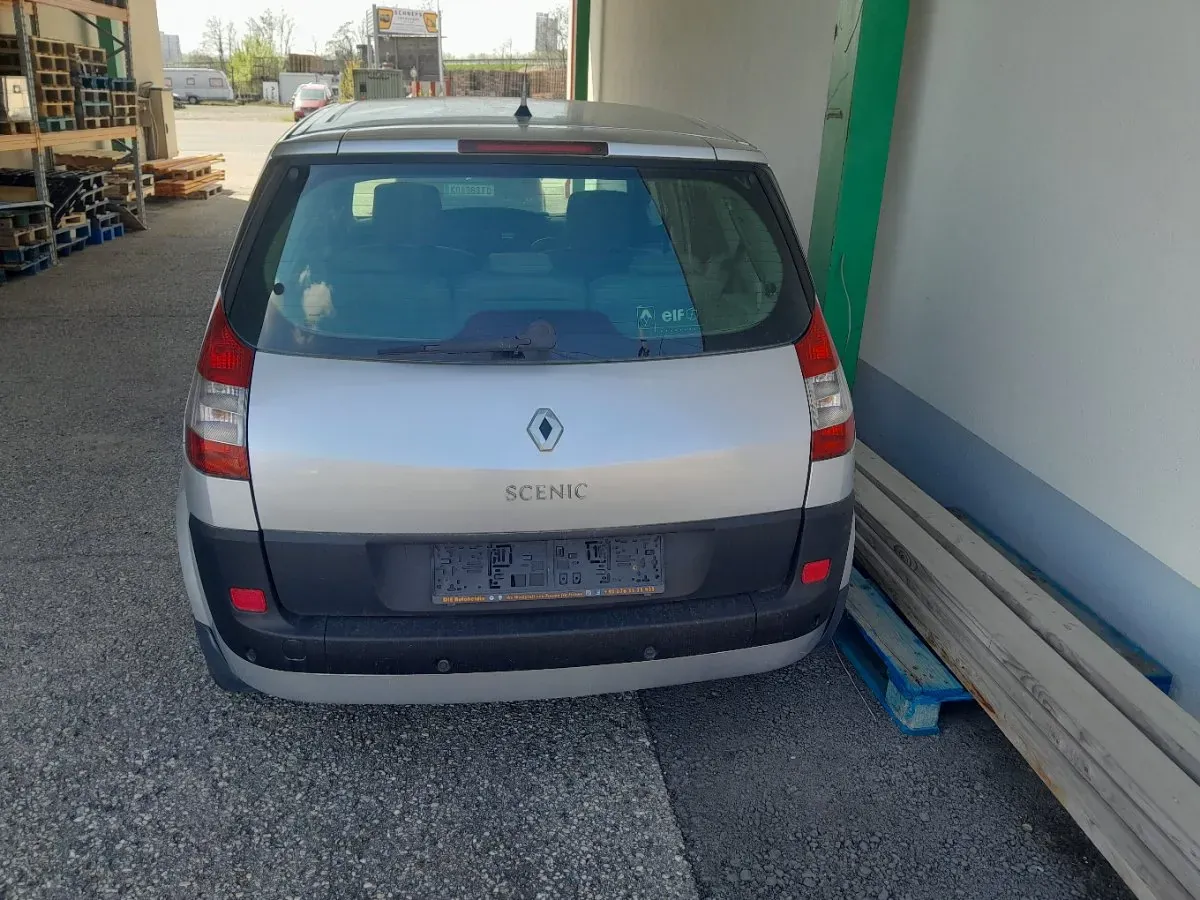 Renault Scenic 2005 photo 3