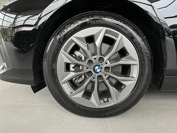 BMW 120 2026 photo 4