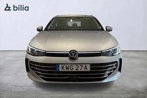 Volkswagen Passat 2025 photo 2