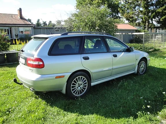 Volvo V40 2003 photo 5