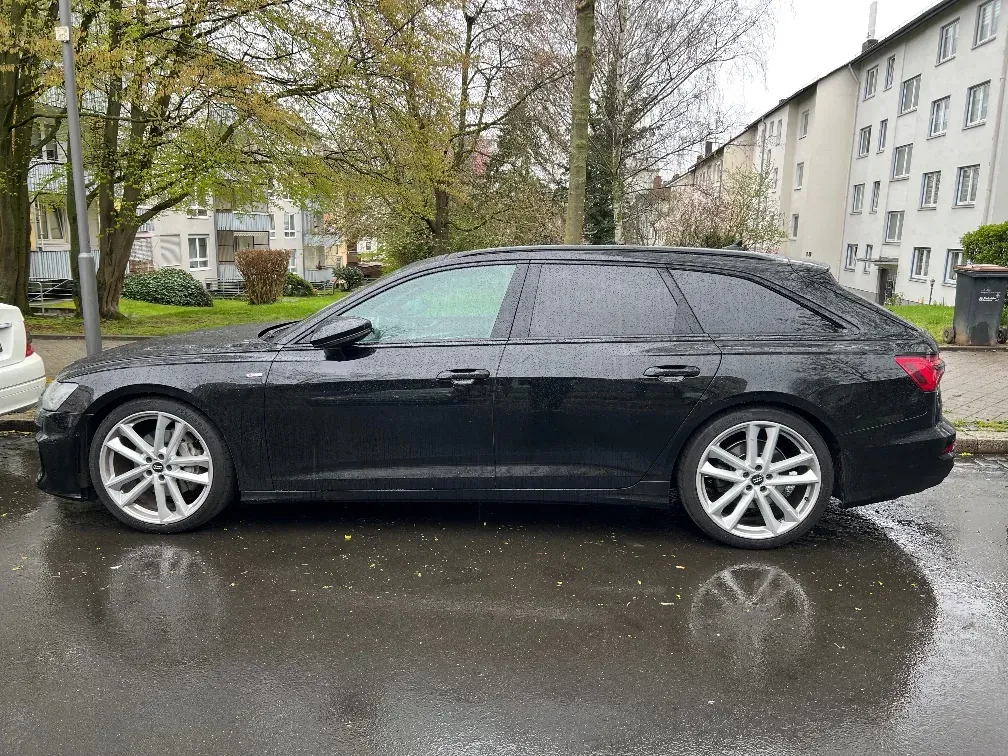 Audi A6 Avant 2019 photo 2
