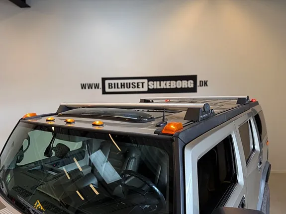 Hummer H2 2004 photo 4