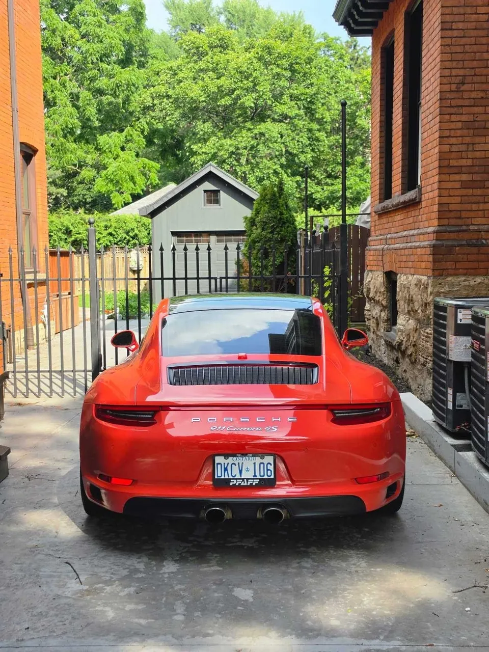 Porsche 911