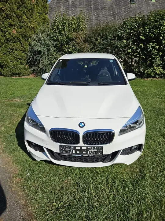 BMW 2 Series 2015 photo 2