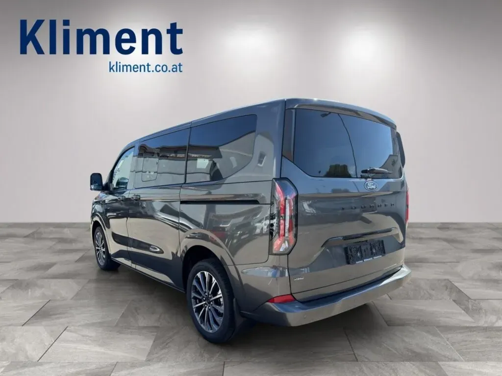 Ford Tourneo photo 3
