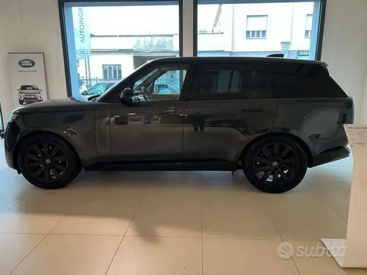 Land Rover Range Rover 2026 photo 5
