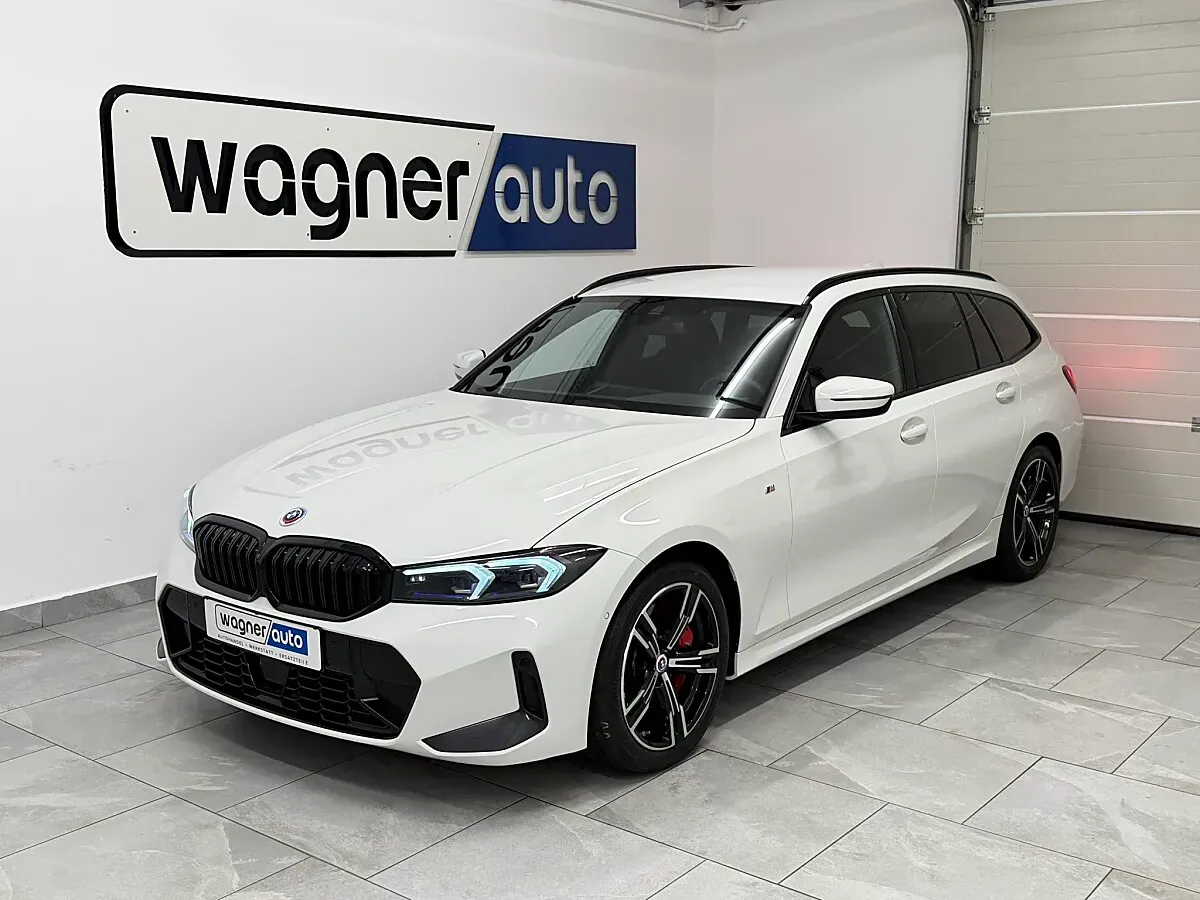 BMW 3 Series 2022 photo 2