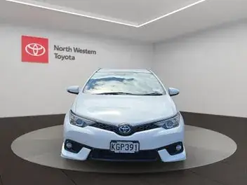 Toyota Corolla 2016 photo 3