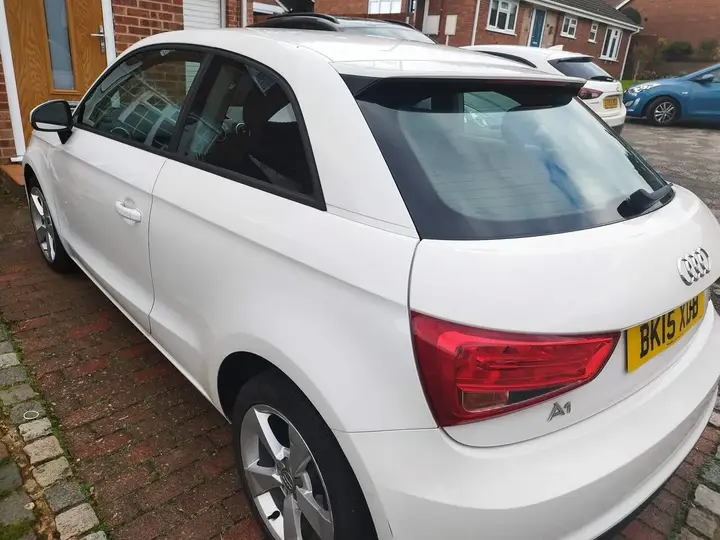 Audi A1 2015 photo 5