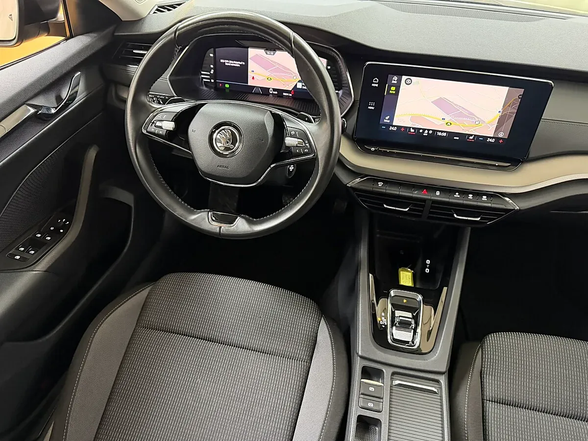 Skoda Octavia 2022 photo 2