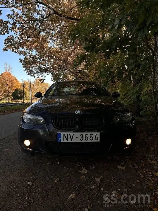 BMW 320 2007 photo 2