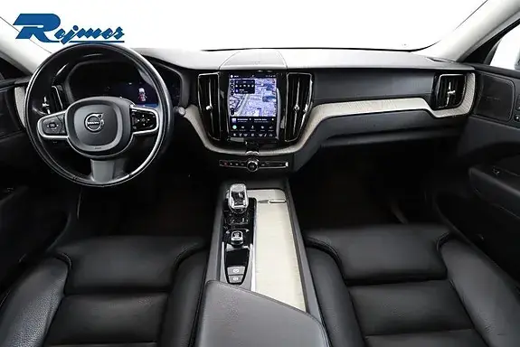 Volvo Xc60 2022 photo 2
