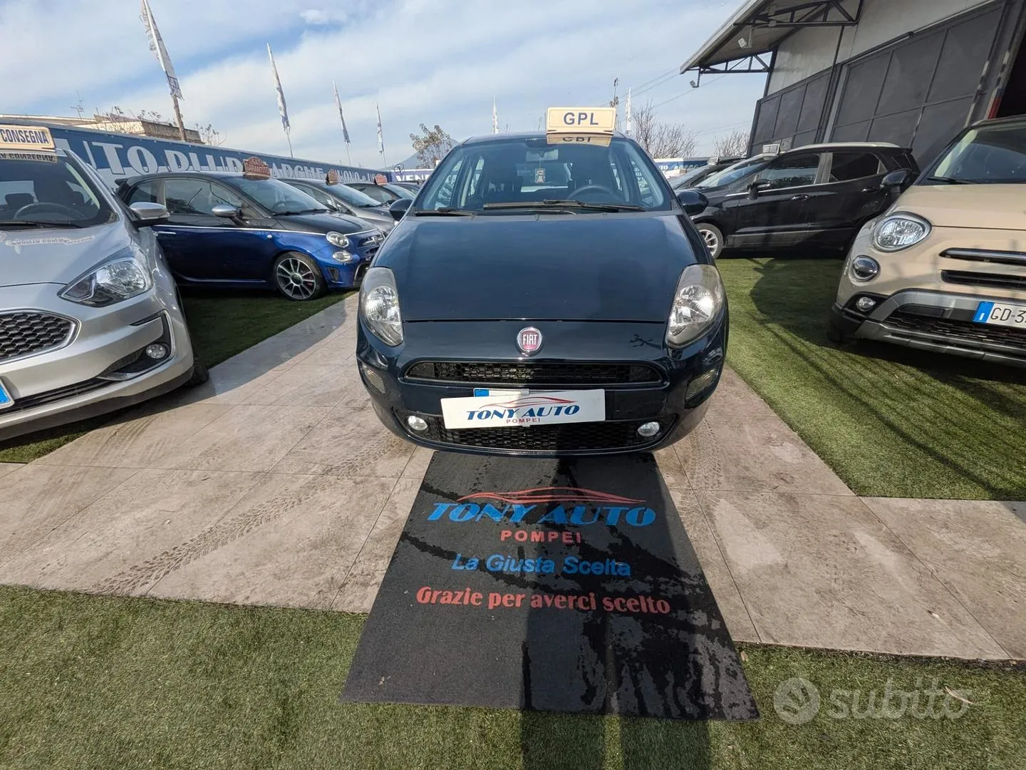 Fiat Punto 2014 photo 2