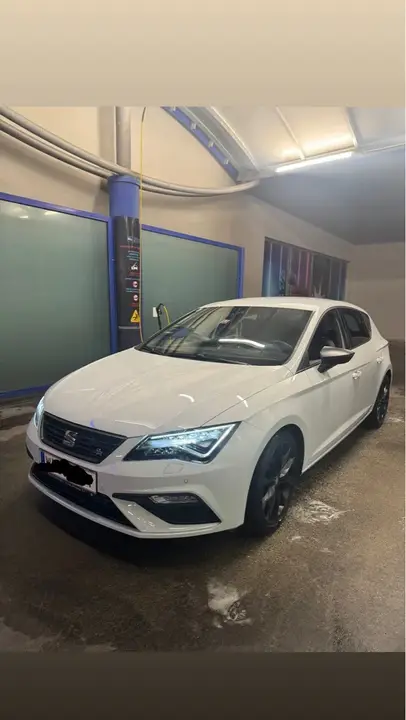 Seat Leon 2020 photo 2