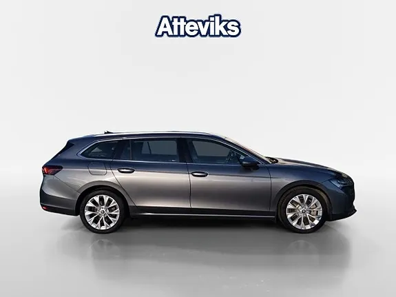 Skoda Superb 2025 photo 2