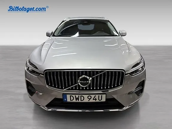 Volvo Xc60 2023 photo 2