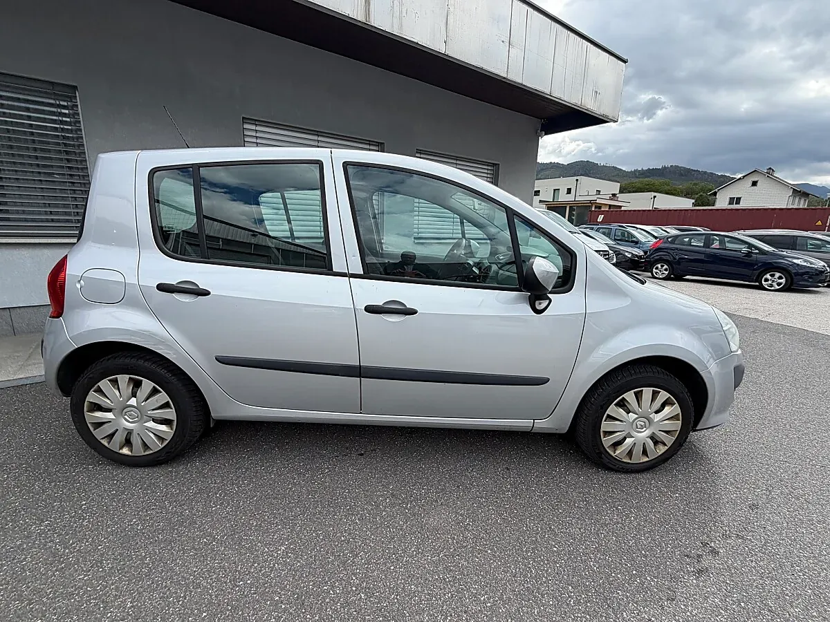 Renault Modus 2010 photo 3