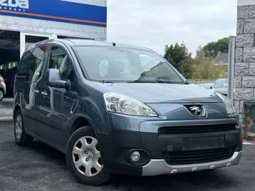 Peugeot Partner Tepee 2010 photo 2