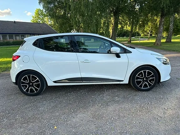 Renault Clio 2014 photo 4