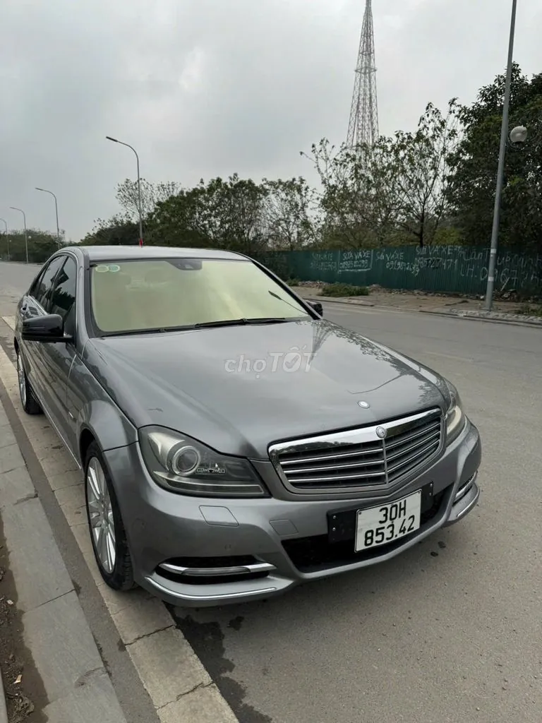 Mercedes-Benz C-Class 2011 photo 5