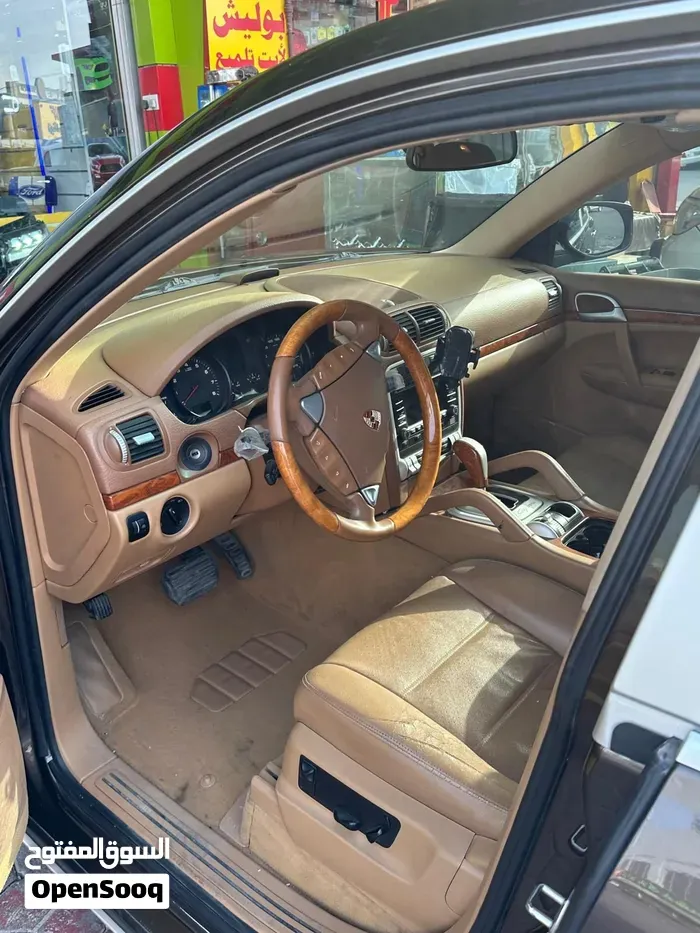 Porsche Cayenne 2010 photo 4