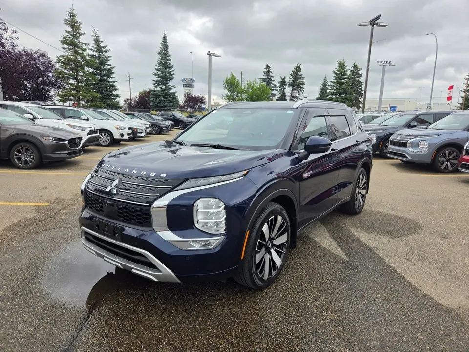 Mitsubishi Outlander 2024 photo 3
