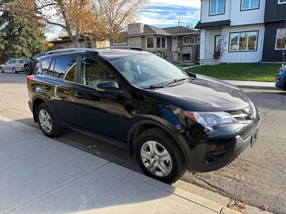 Toyota Rav4 2015 photo 2