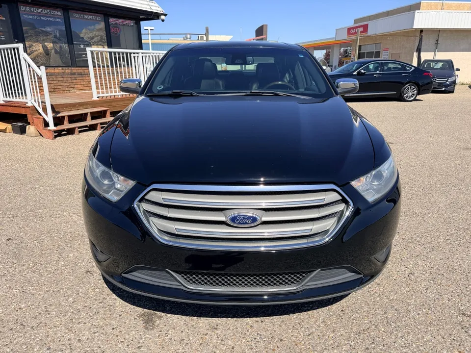 Ford Taurus 2017 photo 3