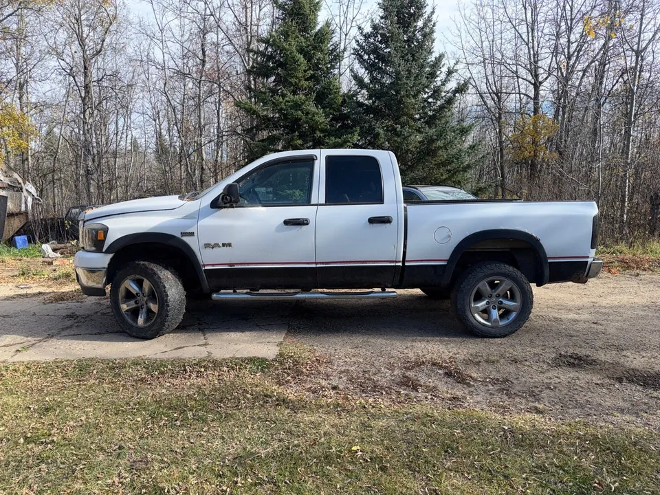 Dodge Ram 1500 2008 photo 2