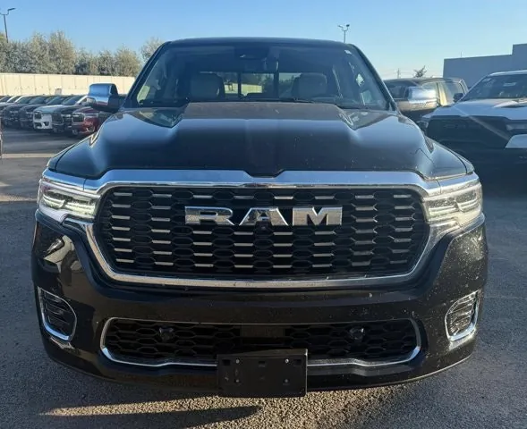 Ram 1500 2025 photo 2
