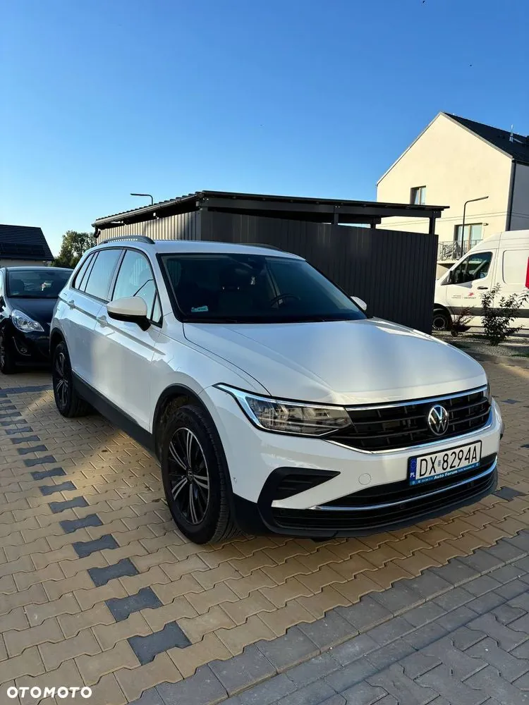 Volkswagen Tiguan 2022 photo 2