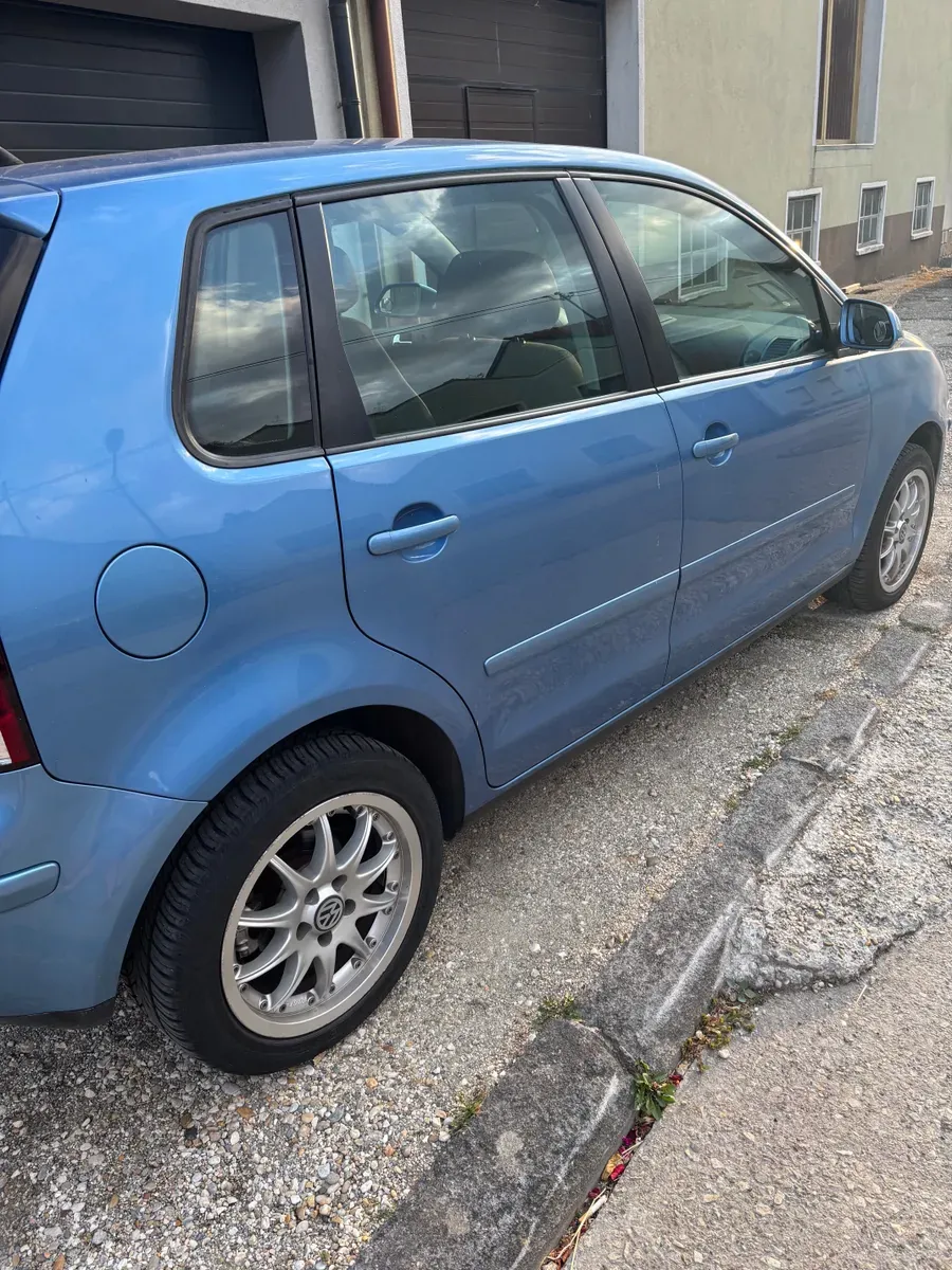 Volkswagen Polo 2008 photo 3