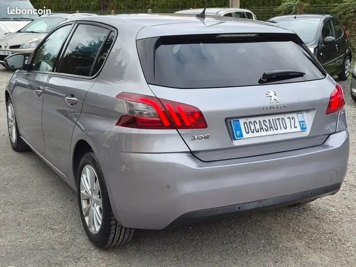 Peugeot 308 2019 photo 4