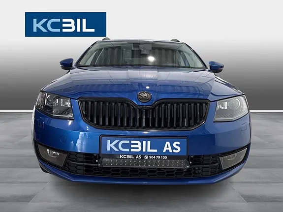 Skoda Octavia 2015 photo 2