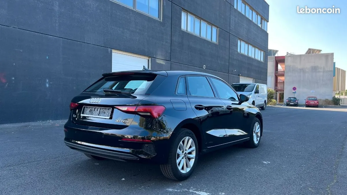 Audi A3 2022 photo 2