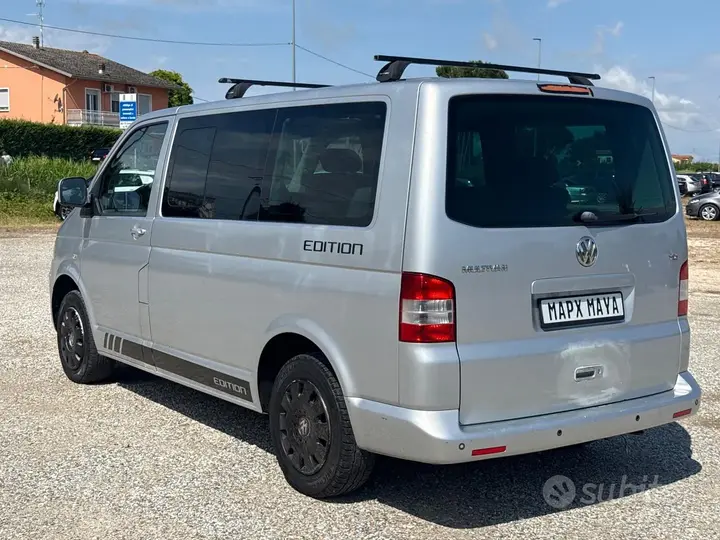 Volkswagen Multivan 2006 photo 3