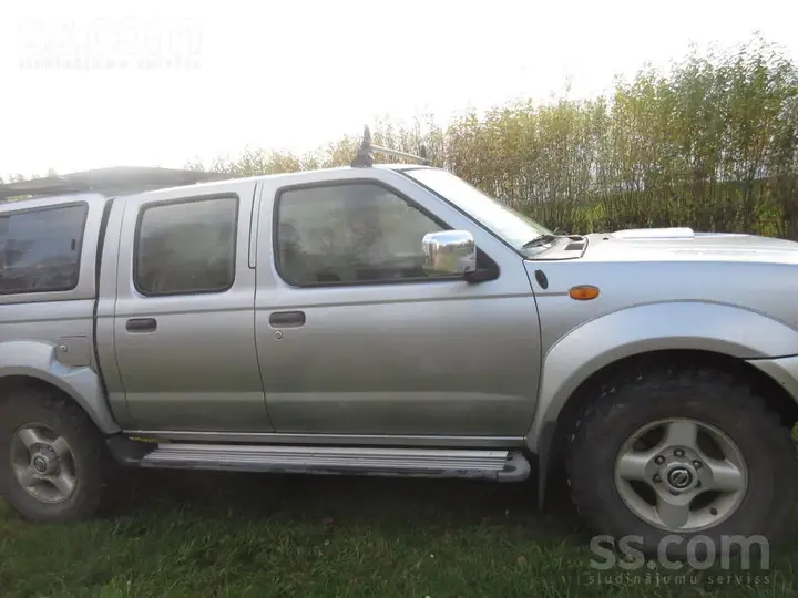Nissan Navara 2005 photo 5