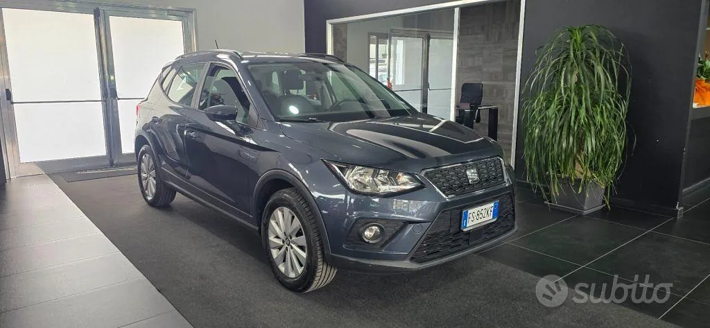 Seat Arona 2018 photo 2