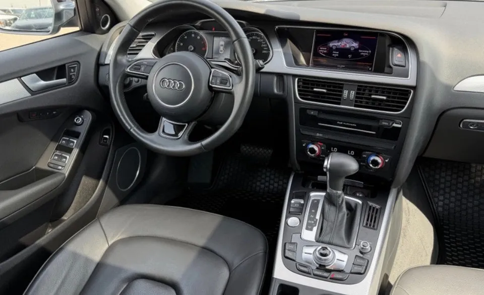 Audi A4 2013 photo 4