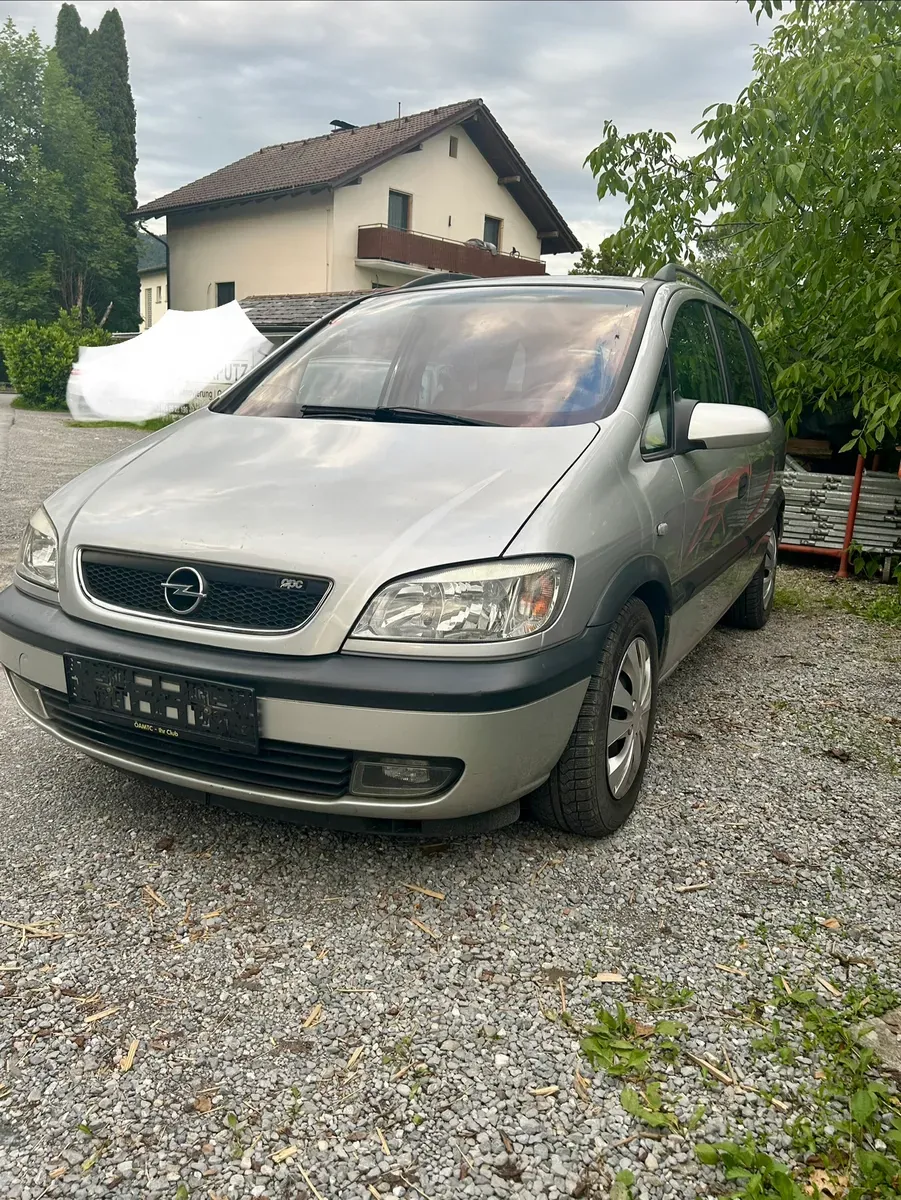Opel Zafira
