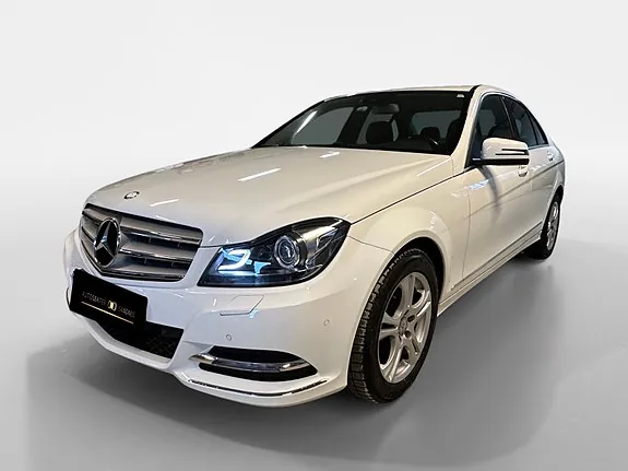 Mercedes-Benz 180 2013 photo 3
