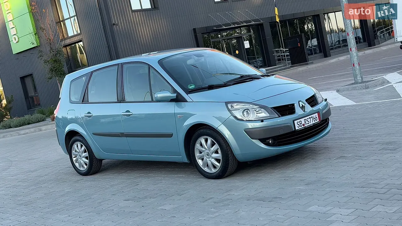 Renault Grand Scenic 2007 photo 2