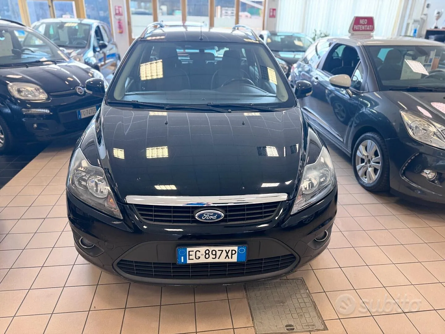 Ford Focus 2011 photo 2