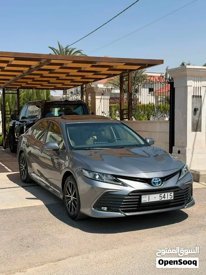 Toyota Camry 2024 photo 3