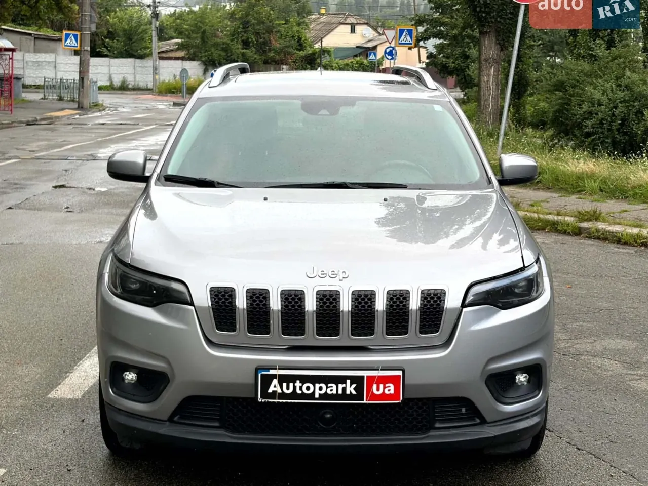Jeep Cherokee 2020 photo 2