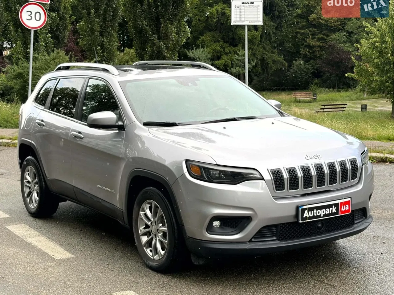 Jeep Cherokee 2020 photo 3